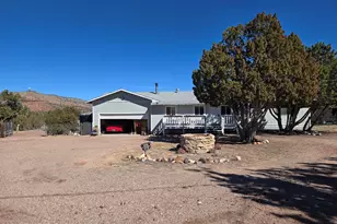 53910 N Granada Circle, Seligman, AZ 86337 - Photo 3