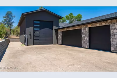 943 Estrella Court, Prescott, AZ 86305 - Photo 3