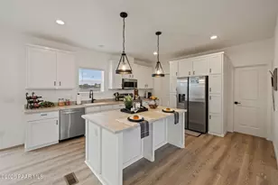 1437 E Whirlpool Dr, Paulden, AZ 86334 - Photo 5