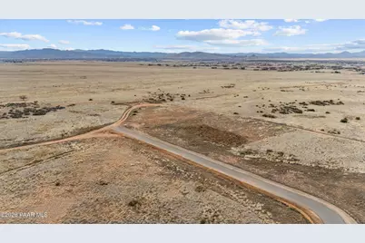 9084 N Harvest Sun Lane, Prescott Valley, AZ 86315 - Photo 5