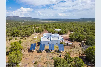 35575 W Pale Moon Road, Seligman, AZ 86337 - Photo 43