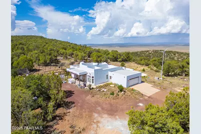 35575 W Pale Moon Road, Seligman, AZ 86337 - Photo 45