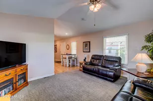 11250 E State Rte 69, Dewey-Humboldt, AZ 86327 - Photo 5