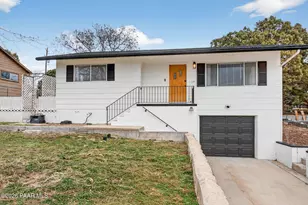 626 Flora St, Prescott, AZ 86301 - Photo 1