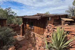 38125 N Snake Rd, Ash Fork, AZ 86320 - Photo 17