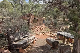 38125 N Snake Rd, Ash Fork, AZ 86320 - Photo 27