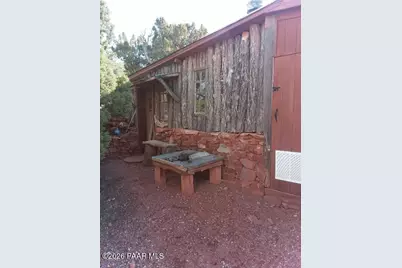 38125 N Snake Road, Ash Fork, AZ 86320 - Photo 3