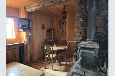 38125 N Snake Road, Ash Fork, AZ 86320 - Photo 15