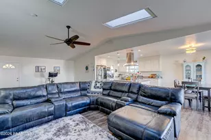 10838 E Oxbow Dr, Dewey-Humboldt, AZ 86327 - Photo 9