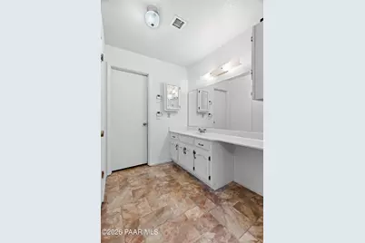 3718 N Navajo Drive, Prescott Valley, AZ 86314 - Photo 13