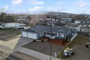 3718 N Navajo Dr, Prescott Valley, AZ 86314 - Photo 27