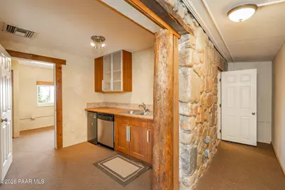 815 S Dunivin Lane, Dewey-Humboldt, AZ 86327 - Photo 15