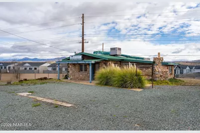 815 S Dunivin Lane, Dewey-Humboldt, AZ 86327 - Photo 19