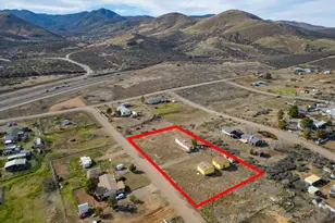 11100 E Meadow Dr, Mayer, AZ 86333 - Photo 13