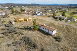 11100 E Meadow Dr, Mayer, AZ 86333 - Photo 7