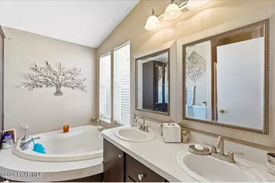 485 N Old Coach Trail, Dewey-Humboldt, AZ 86327 - Photo 17