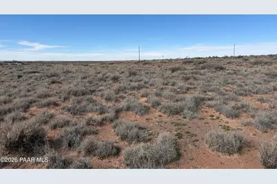 7714 Pine Street, Holbrook, AZ 86029 - Photo 1
