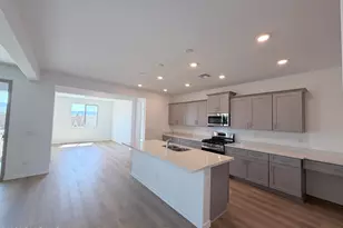 8847 N Rolling Hls Dr, Prescott Valley, AZ 86315 - Photo 15