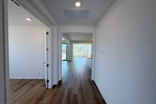 8847 N Rolling Hls Dr, Prescott Valley, AZ 86315 - Photo 5