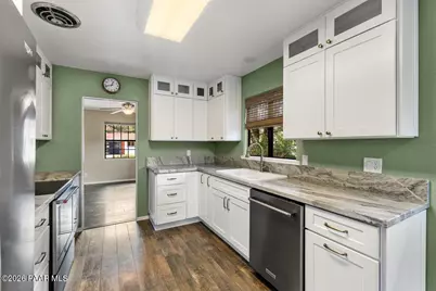 520 Mesa Drive, Prescott, AZ 86303 - Photo 15