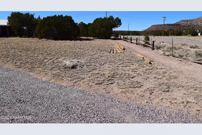 25633 El Dorado Drive, Seligman, AZ 86337 - Photo 17