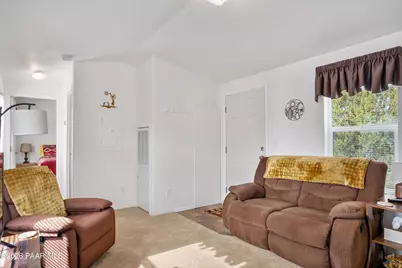 25815 W Fort Rock Road, Seligman, AZ 86337 - Photo 5