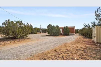 25815 W Fort Rock Road, Seligman, AZ 86337 - Photo 25