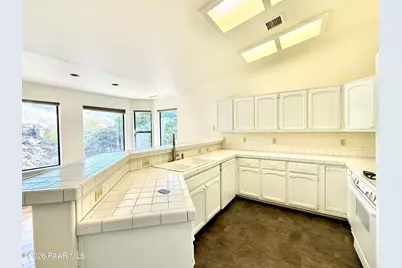 352 Prescott Drive, Prescott, AZ 86301 - Photo 9