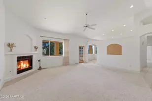 8875 N Valley Oak Dr, Prescott, AZ 86305 - Photo 9