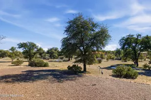 8875 N Valley Oak Dr, Prescott, AZ 86305 - Photo 39