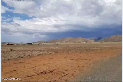 9926 E Lonesome Valley Road, Prescott Valley, AZ 86315 - Photo 7