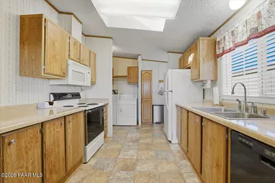 651 N Blue Spruce Drive, Prescott Valley, AZ 86314 - Photo 11