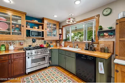 560 W Center Street, Chino Valley, AZ 86323 - Photo 5