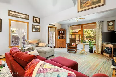 560 W Center Street, Chino Valley, AZ 86323 - Photo 13