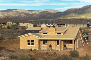 9230 N Grazing Meadow Ln, Prescott Valley, AZ 86315 - Photo 1