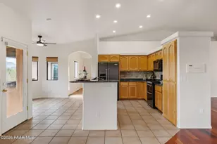 13832 N Spotted Eagle Dr, Prescott, AZ 86305 - Photo 19