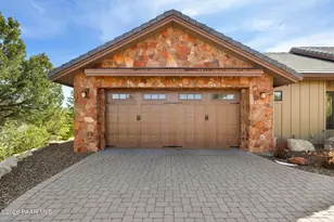 1395 Ridgewood Dr, Prescott, AZ 86305 - Photo 3