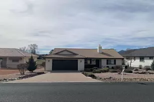 11033 E Manzanita Trail, Dewey-Humboldt, AZ 86327 - Photo 1