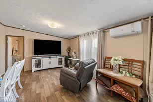 25690 N Andra Dr, Paulden, AZ 86334 - Photo 13