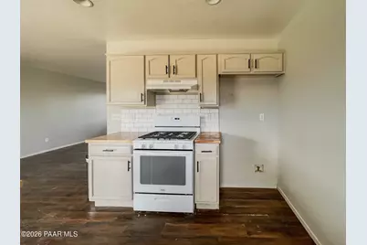 8613 E Hopi Drive, Prescott Valley, AZ 86314 - Photo 9