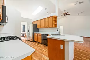 9666 E Catalina Dr, Prescott Valley, AZ 86314 - Photo 7