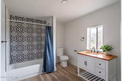 1550 S Hopi Trail, Dewey-Humboldt, AZ 86327 - Photo 23