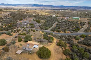 1550 S Hopi Trail, Dewey-Humboldt, AZ 86327 - Photo 11