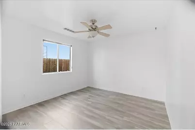 2976 N Golden Way, Prescott Valley, AZ 86314 - Photo 13