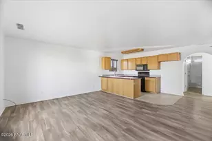 2976 N Golden Way, Prescott Valley, AZ 86314 - Photo 5