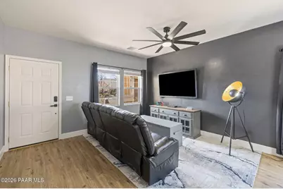 13076 E Madrid Street, Dewey-Humboldt, AZ 86327 - Photo 5