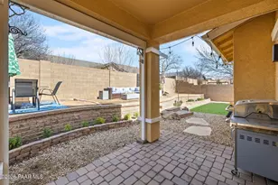 13076 E Madrid St, Dewey-Humboldt, AZ 86327 - Photo 27