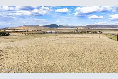 7080 N Coyote Springs Road, Prescott Valley, AZ 86315 - Photo 15