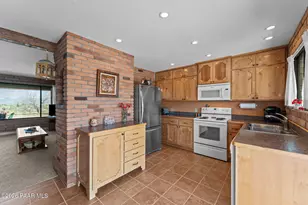 1605 Corral Dr, Wickenburg, AZ 85390 - Photo 17