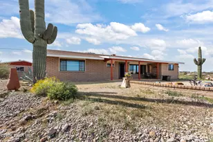 1605 Corral Dr, Wickenburg, AZ 85390 - Photo 1